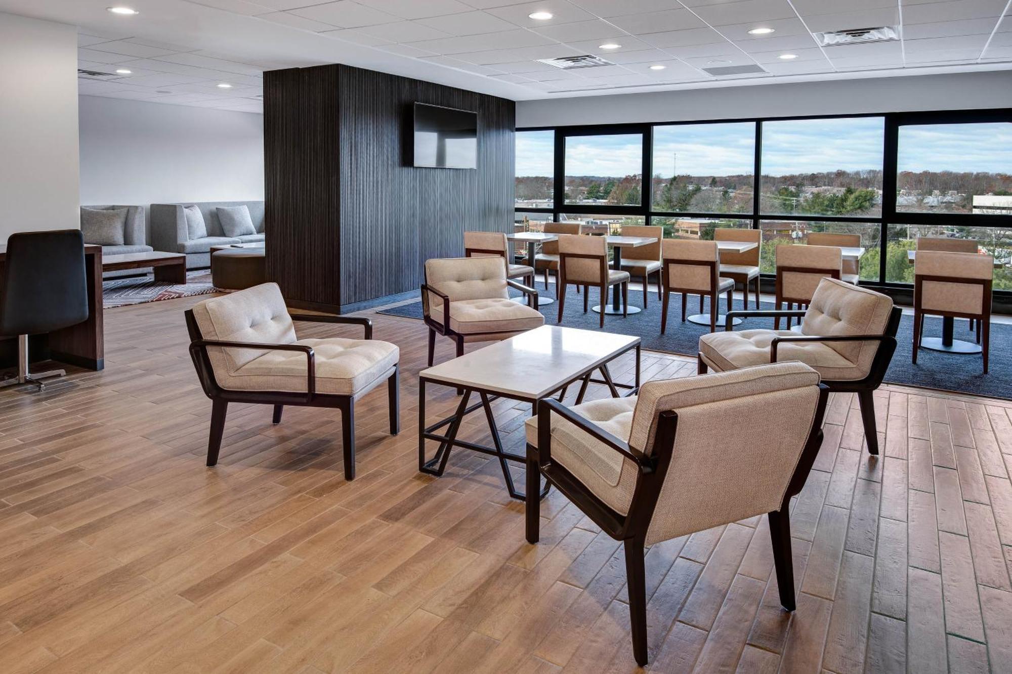 Sheraton Eatontown Hotel Buitenkant foto