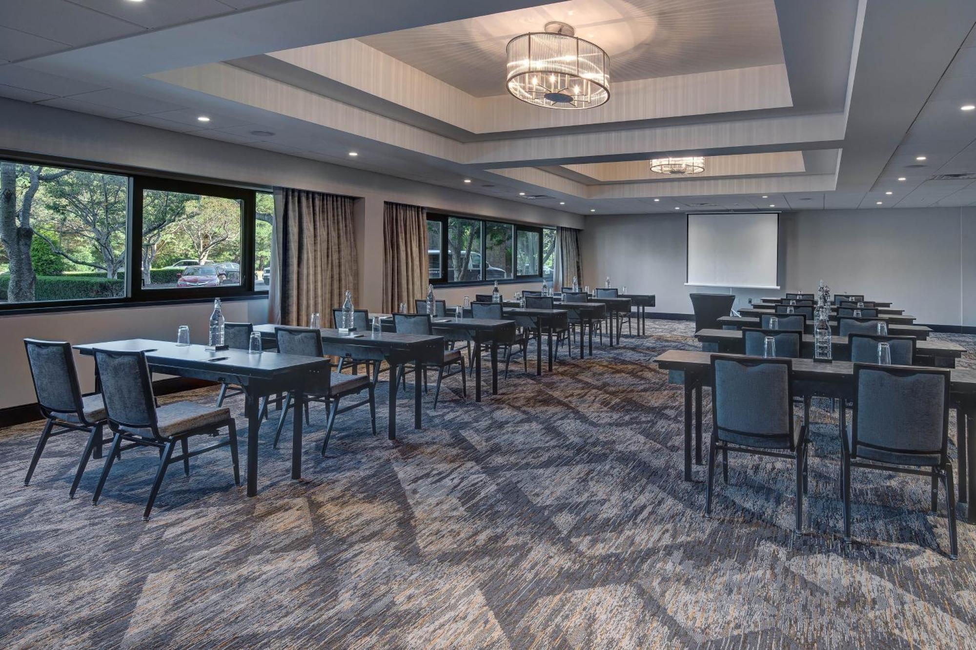 Sheraton Eatontown Hotel Buitenkant foto